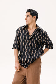 Anora Shortsleeve Shirt Black Printed