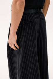 Kuss Cropped Pants Striped Black