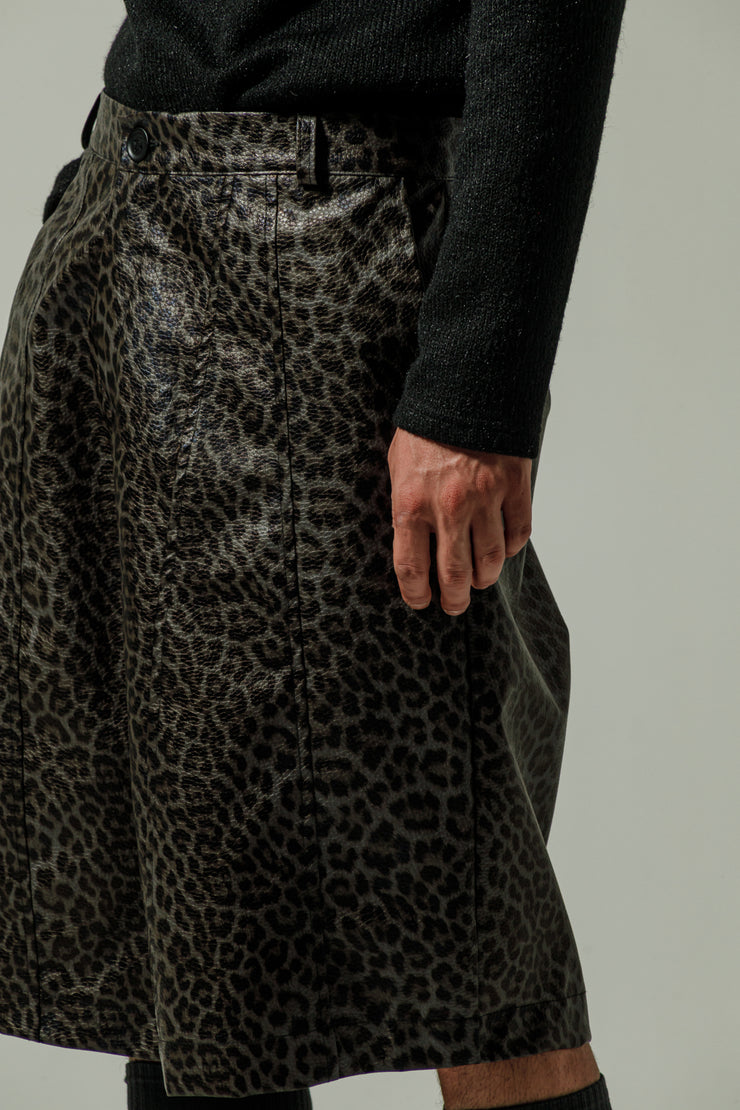 Viaggio Shorts Eco Leather Animal Printed Charcoal